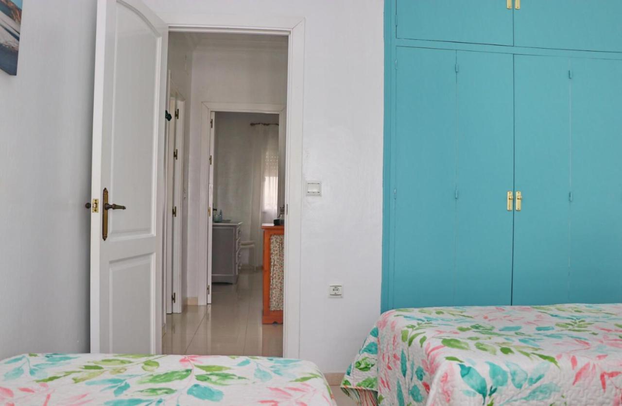 Apartamento La Fuente Конил-де-ла-Фронтера Екстериор снимка
