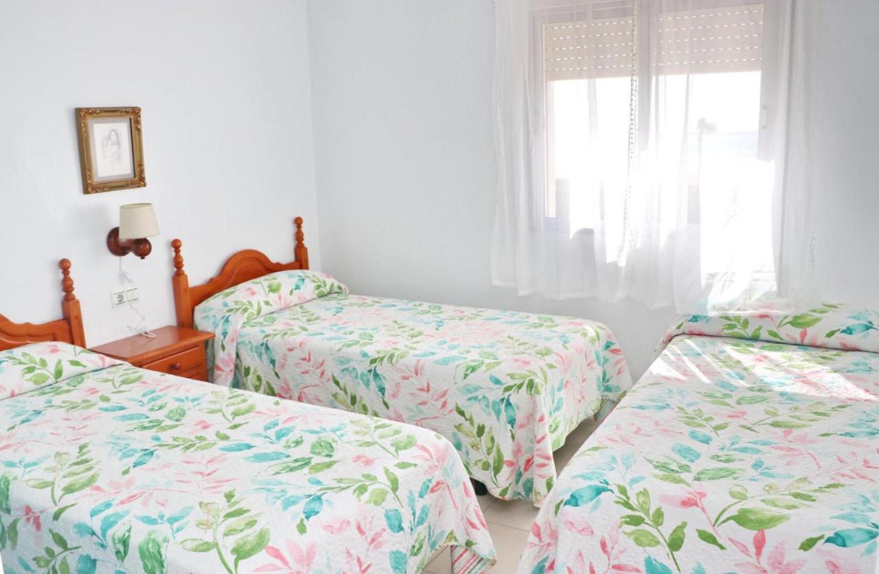 Apartamento La Fuente Конил-де-ла-Фронтера Екстериор снимка