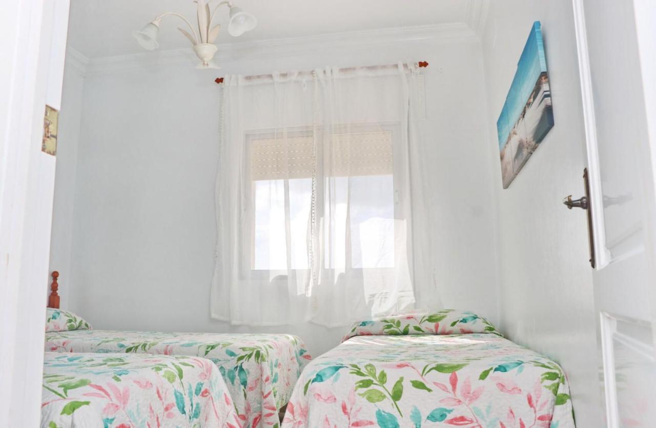 Apartamento La Fuente Конил-де-ла-Фронтера Екстериор снимка